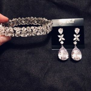 Coordinating Earrings and Bracelet Set